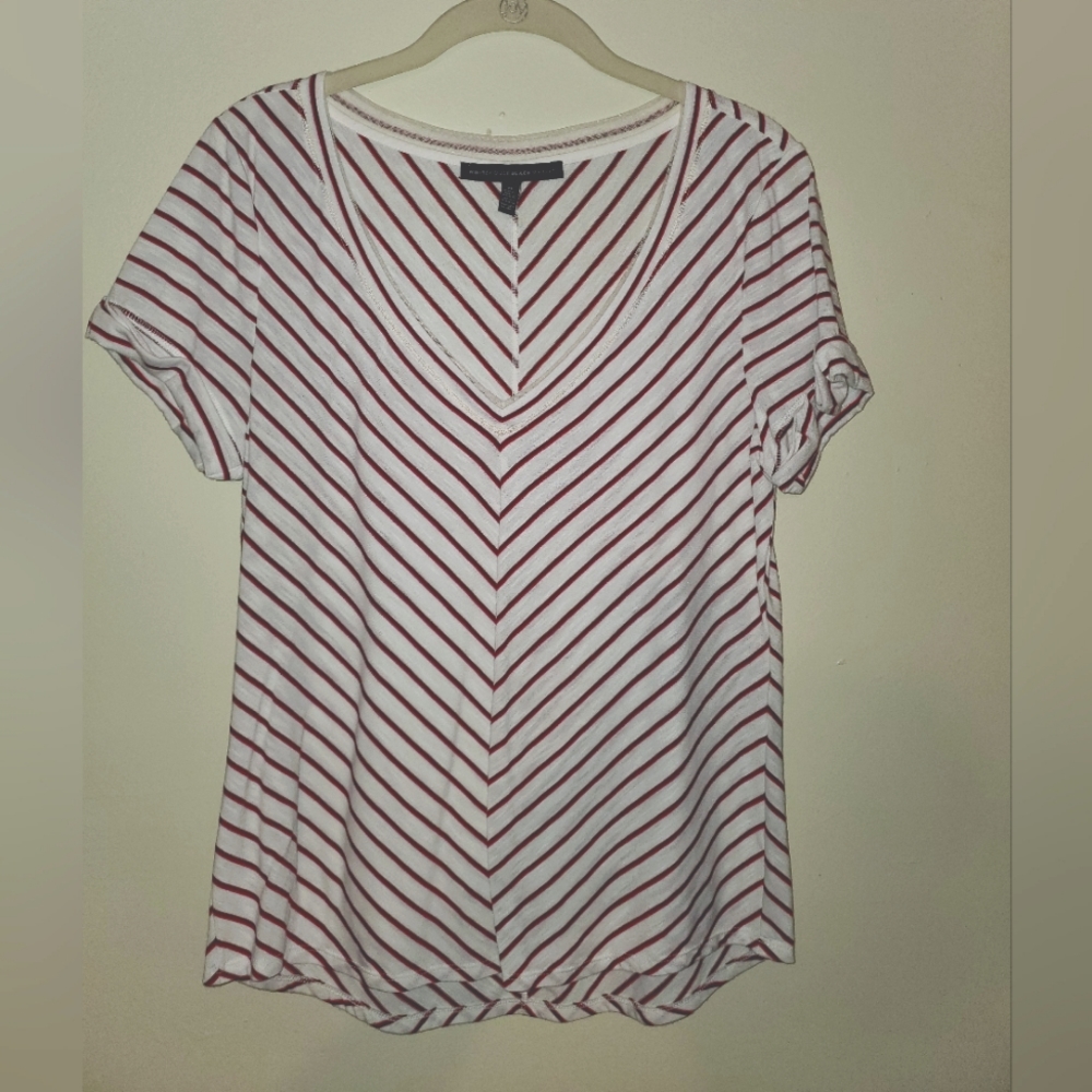 White House Black Market Medium white t-shirt with red stripes. New, never